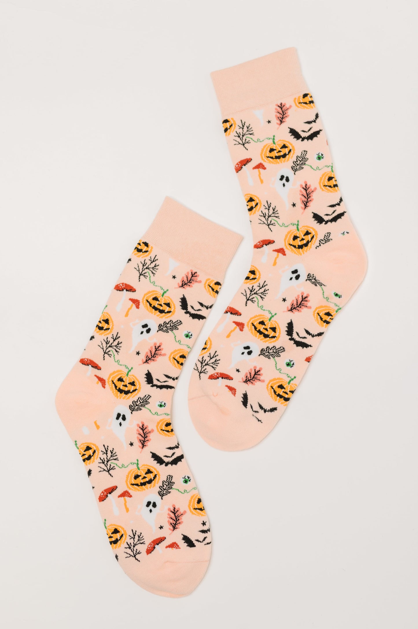 Ghouls Night In Quarter Socks – Spooky Cute Graphic Socks