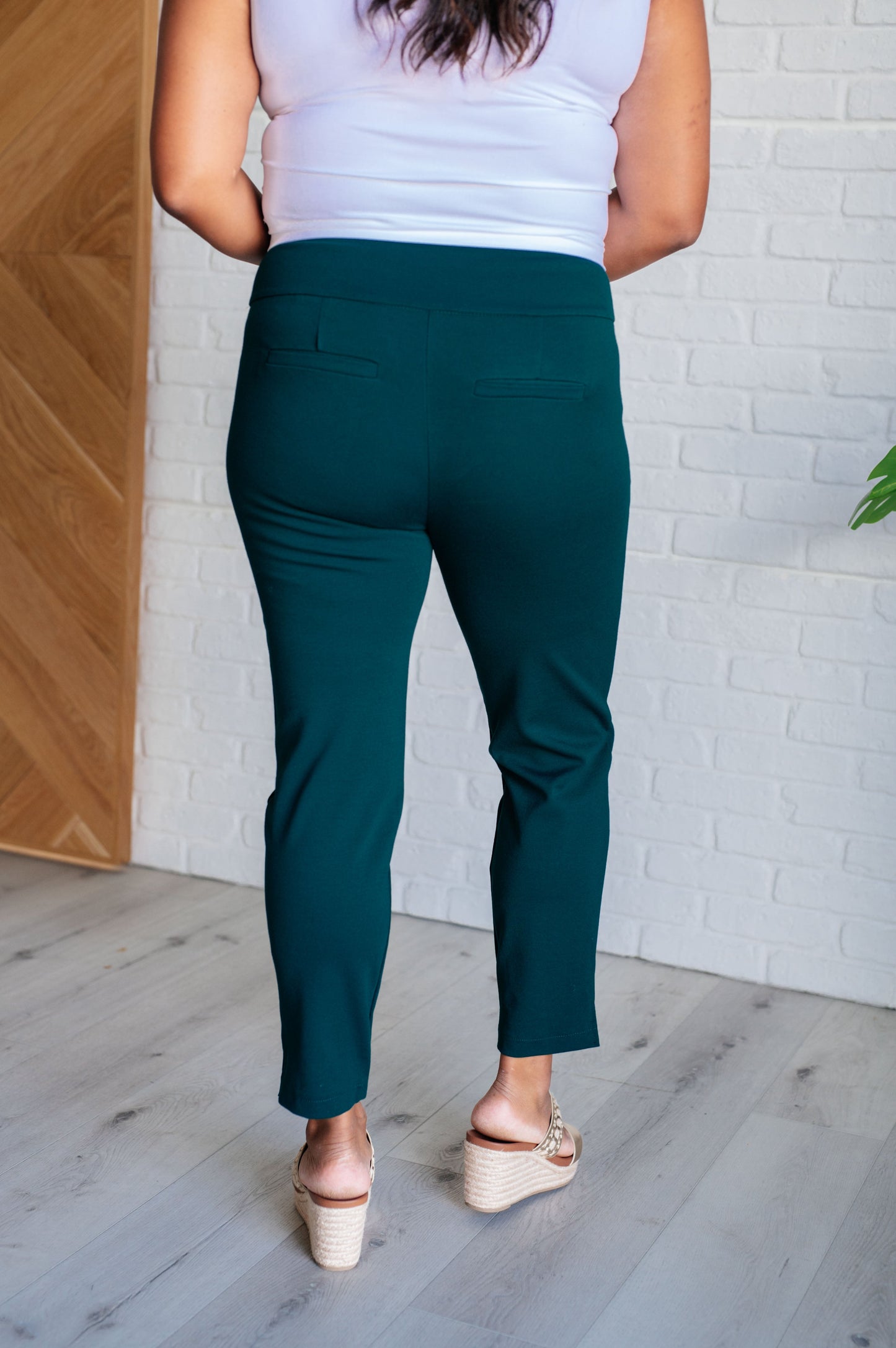 Magic Skinny Pants in Hunter Green – High Rise Ponte Knit Slim Fit with Tuxedo Stripe