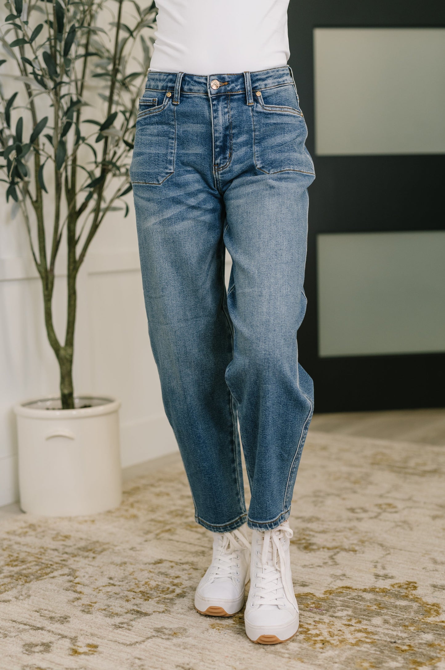 Bella High Waist Barrel Jeans – Soft Stretch Judy Blue with Stitch-Thru Pockets