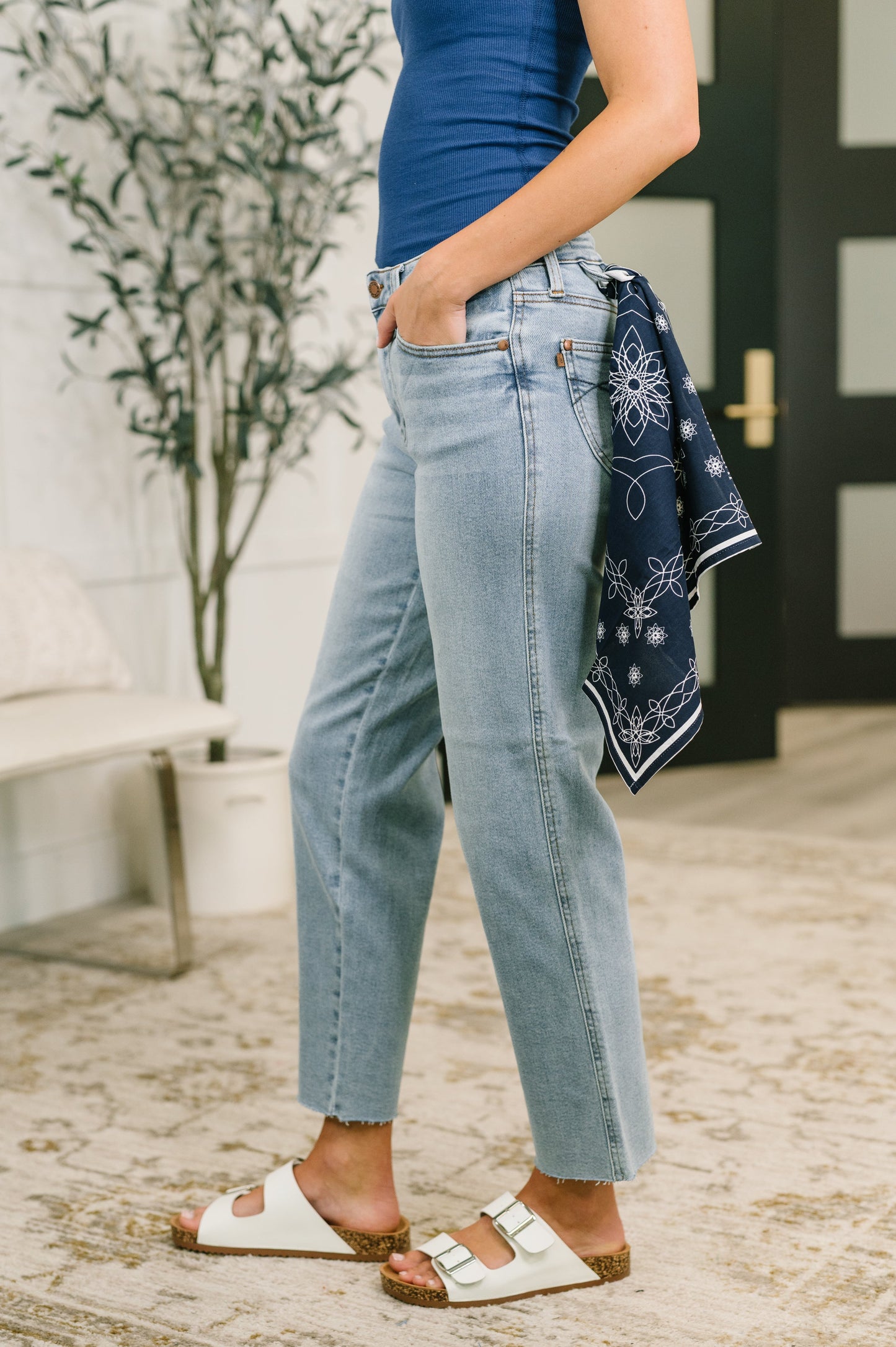 Judy Blue Women's Mid Rise Ankle Straight Jeans with Bandana Loop – Cropped Stretch Denim