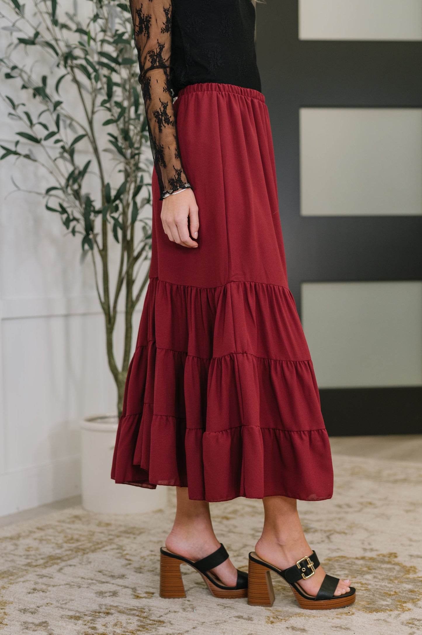 Easy Pick Tiered Maxi Skirt – Crepe Woven Flowing Tiered Skirt with Elastic Waist