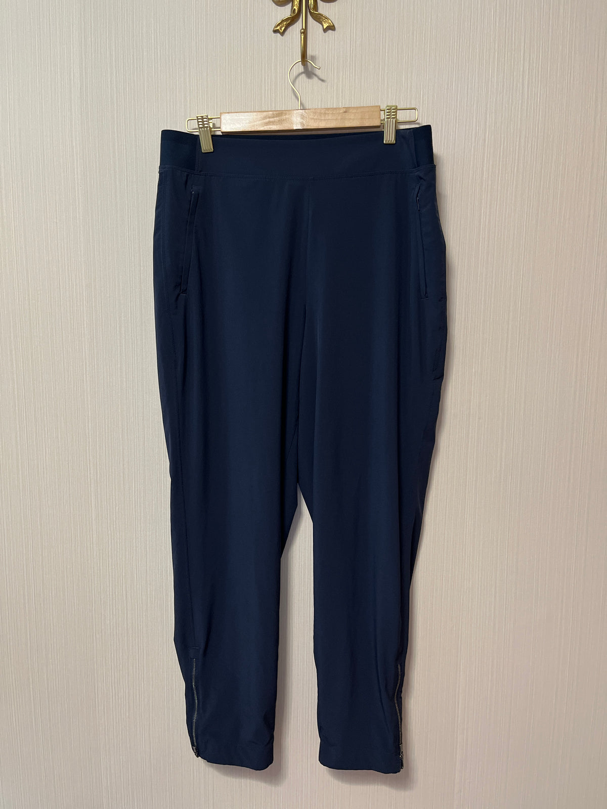ATHLETA Brooklyn Heights High Rise Jogger