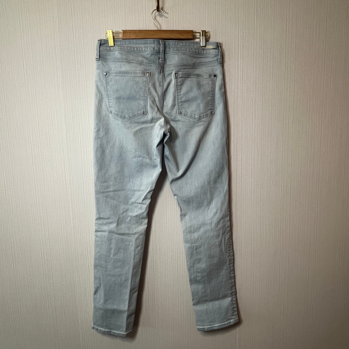 PILCRO AND THE LETTERPRESS (Anthropologie) "The Slim Boyfriend" Relaxed Jeans