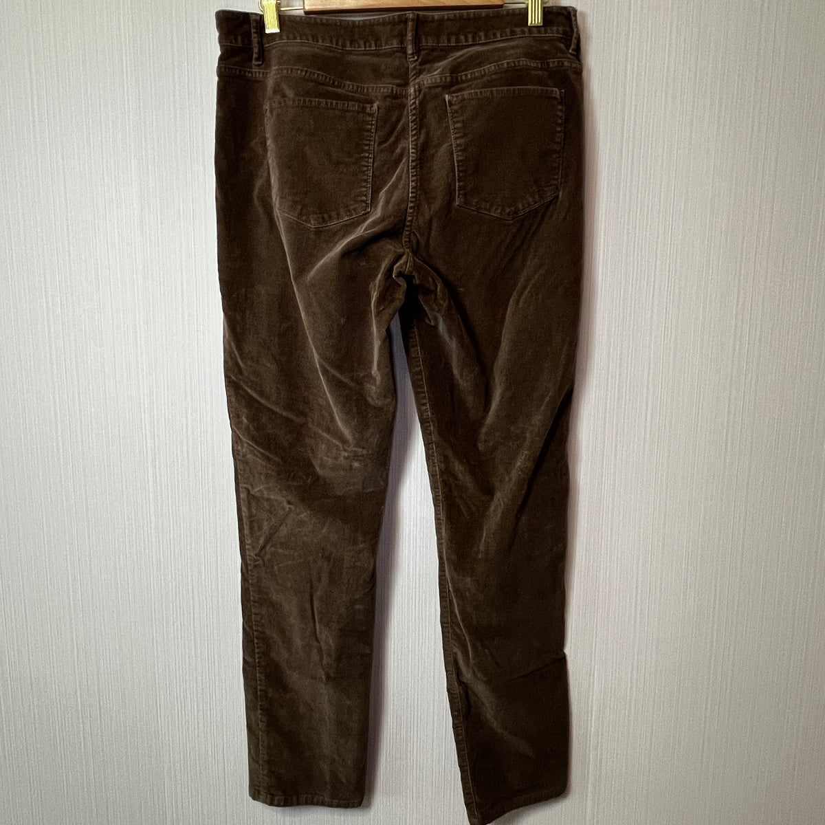 J. JILL Slim-Leg Stretch Fine-Wale Corduroy Pants