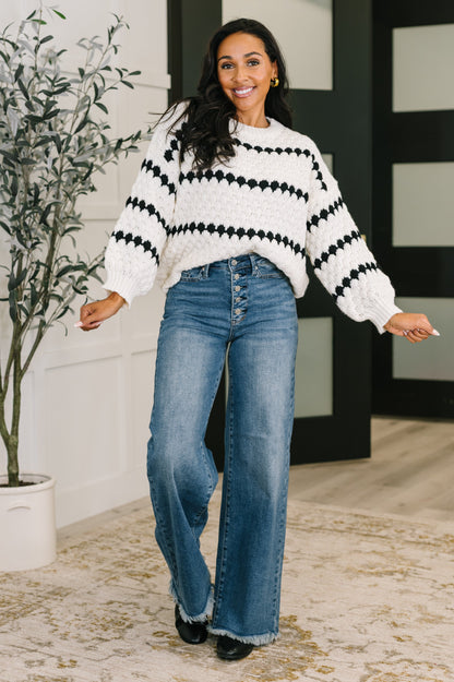 Ivy Lane Textured Sweater in White and Black | Soft Stretch Knit Classic Crewneck
