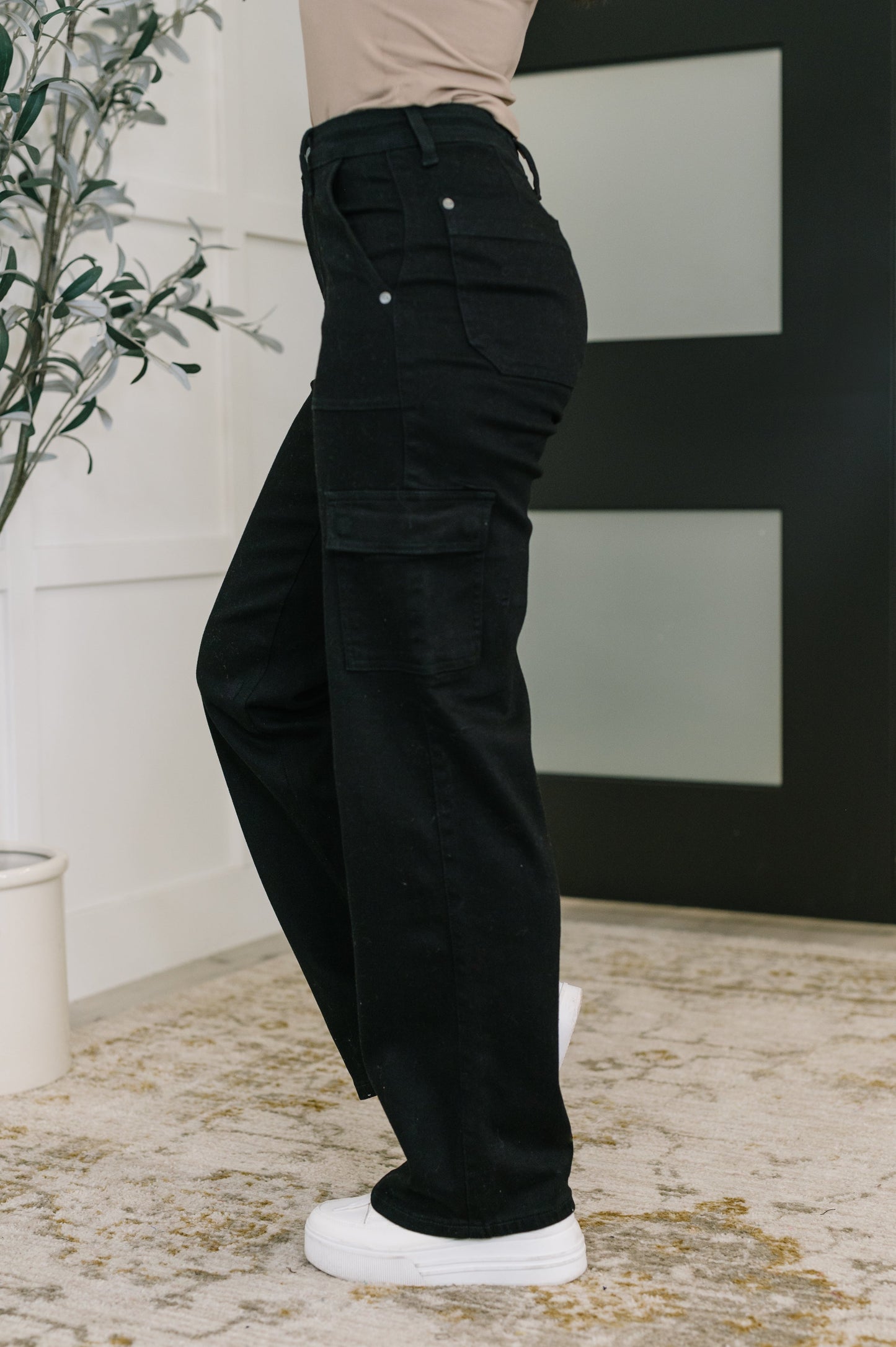 Keira High Waist Cargo Wide Leg Pants in Black | Trendy Women’s High Rise Judy Blue Cargo Pants
