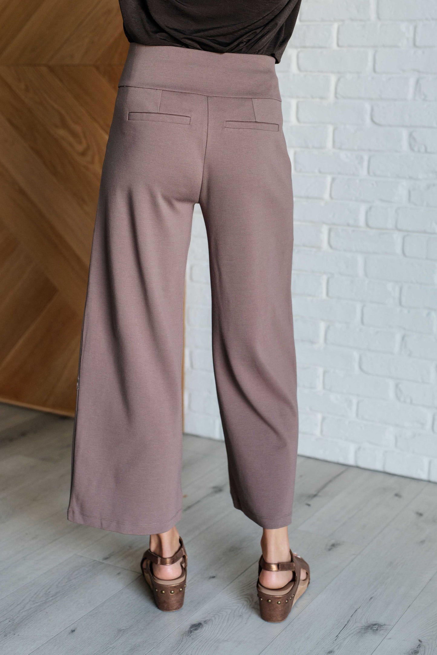 Magic Wide Leg Crop Pants – High Stretch Ponte Knit with Faux Welt Pocket
