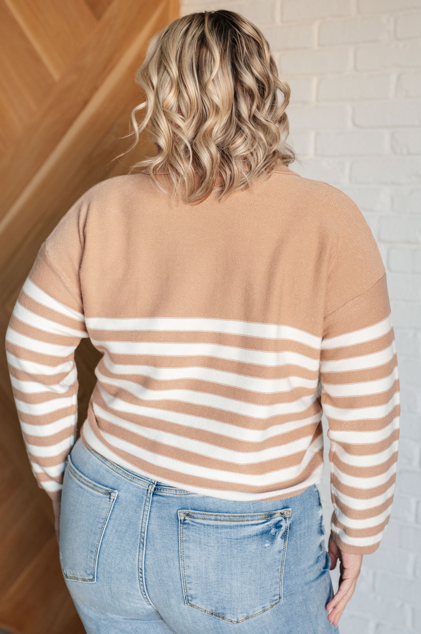 Memorable Moment Striped Sweater | Women’s Collared V-Neck Cropped Knit Pullover