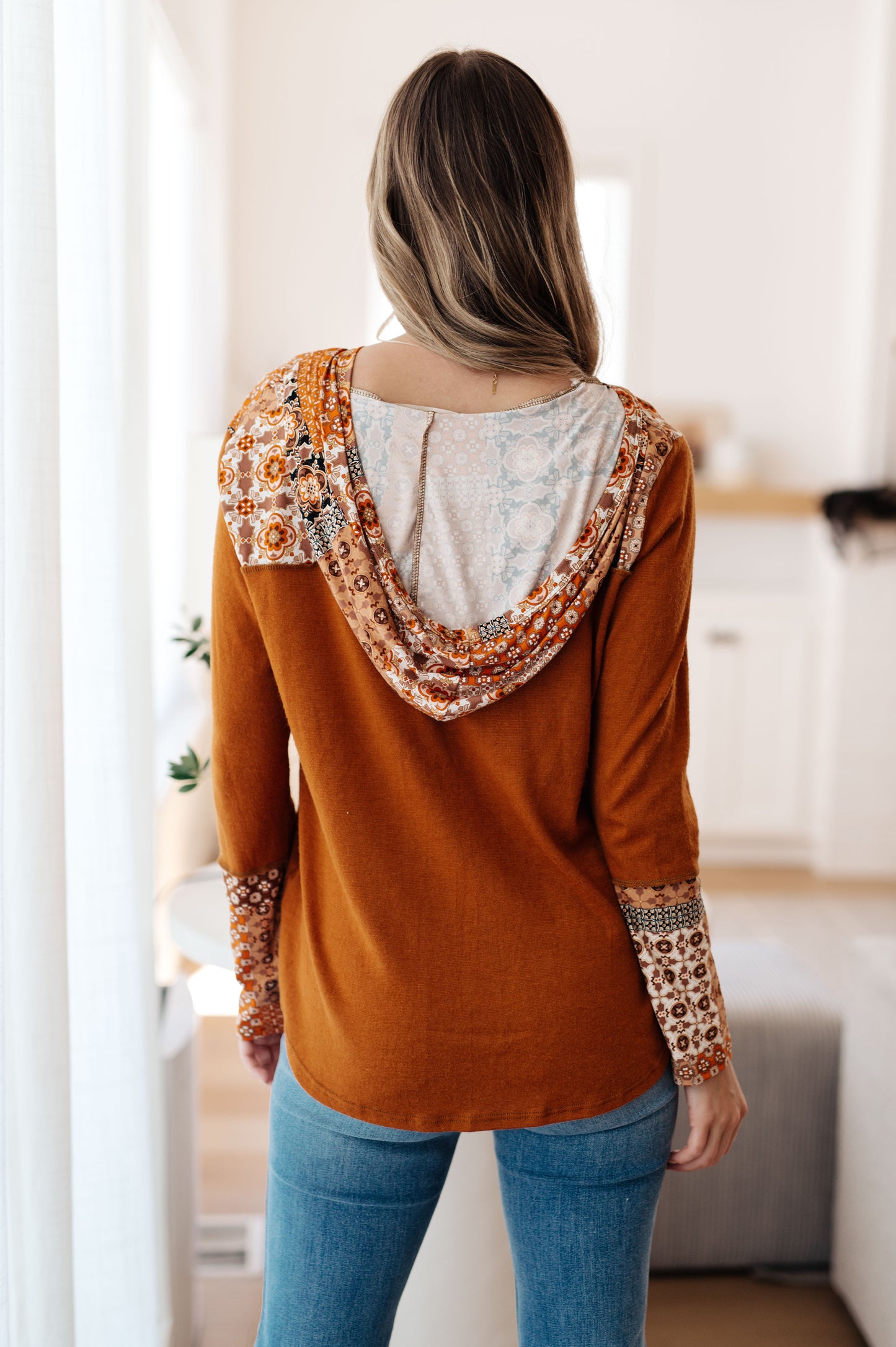 Sipping Iced Tea Mixed Print Hoodie – V-Neck Brushed Knit with Exposed Seams