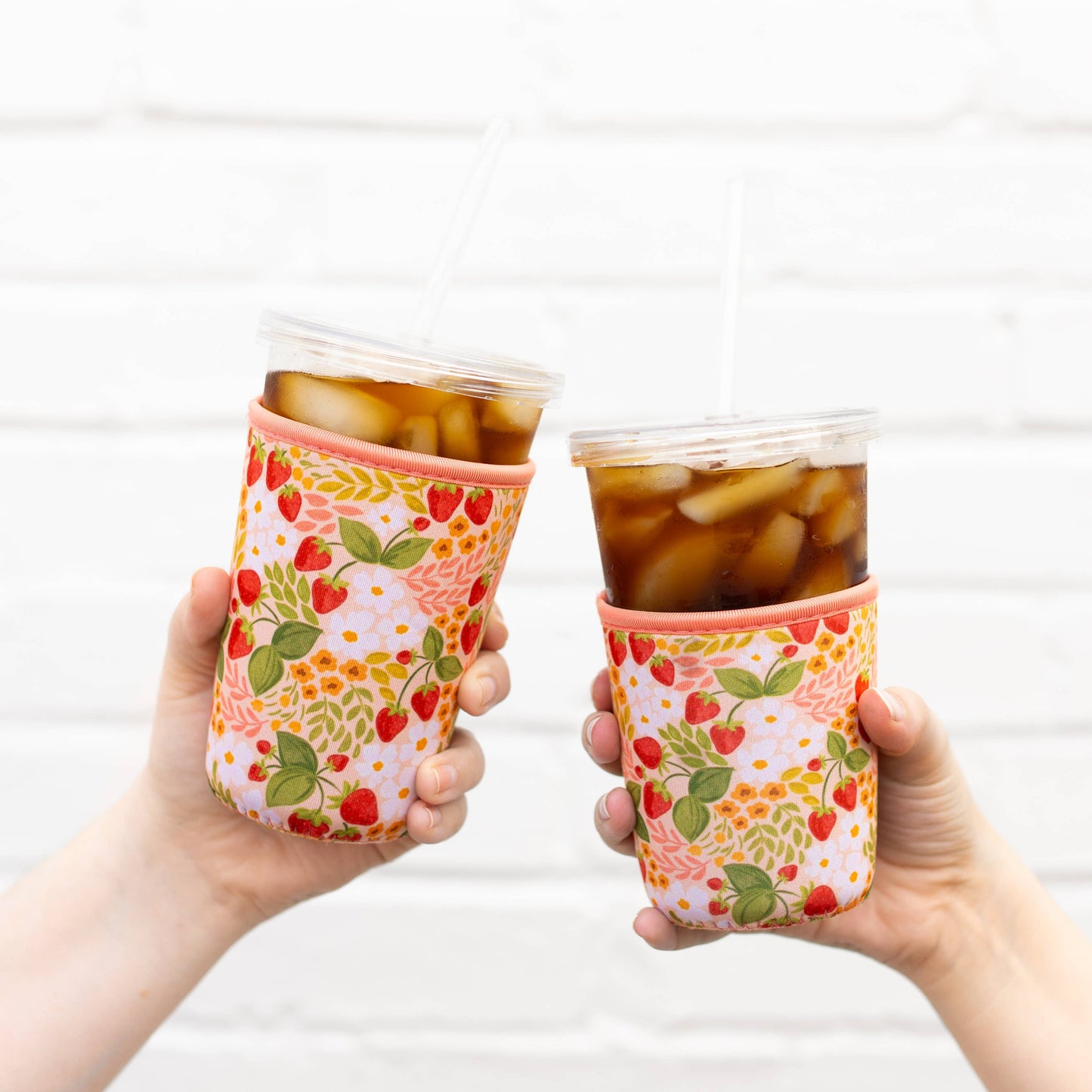 Strawberry Patch Iced Coffee Sleeve – Neoprene Drink Koozie for To-Go Cups